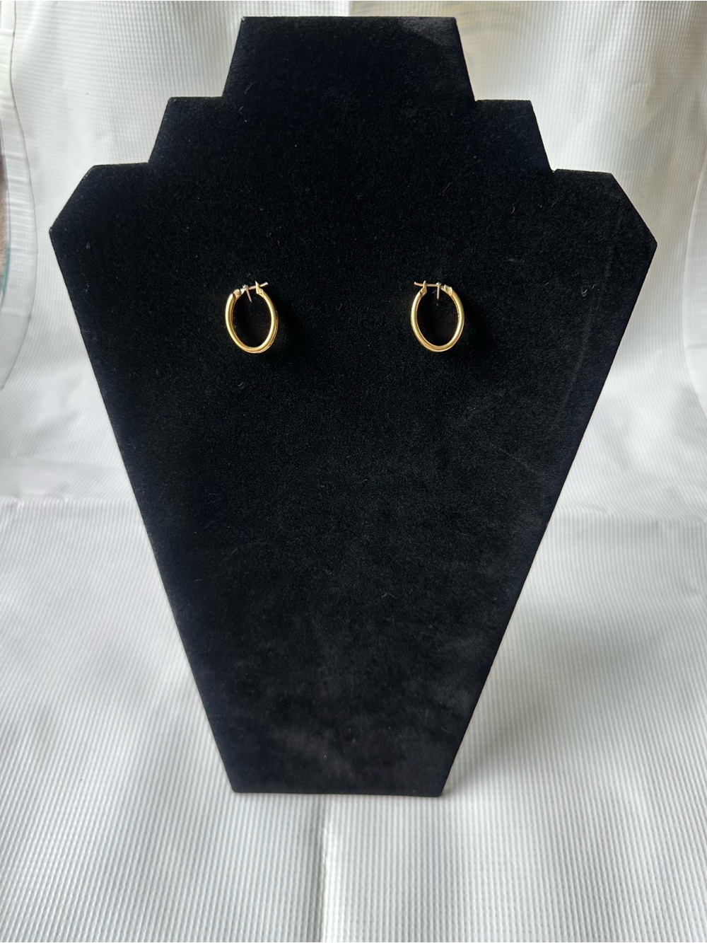 Classic Small Gold Hoop Earrings - Women Jewelry